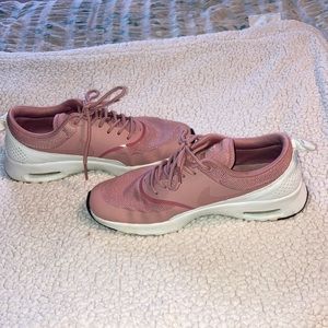 Nike Air Max Thea rose gold